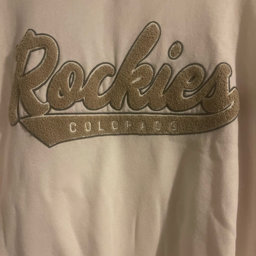 Ardene Cream and Tan Striped Sweatshirt​​​​ - Picture 2 of 5